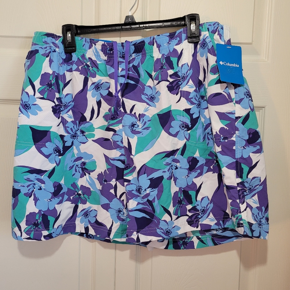NWT Columbia Floral Shorts 1X